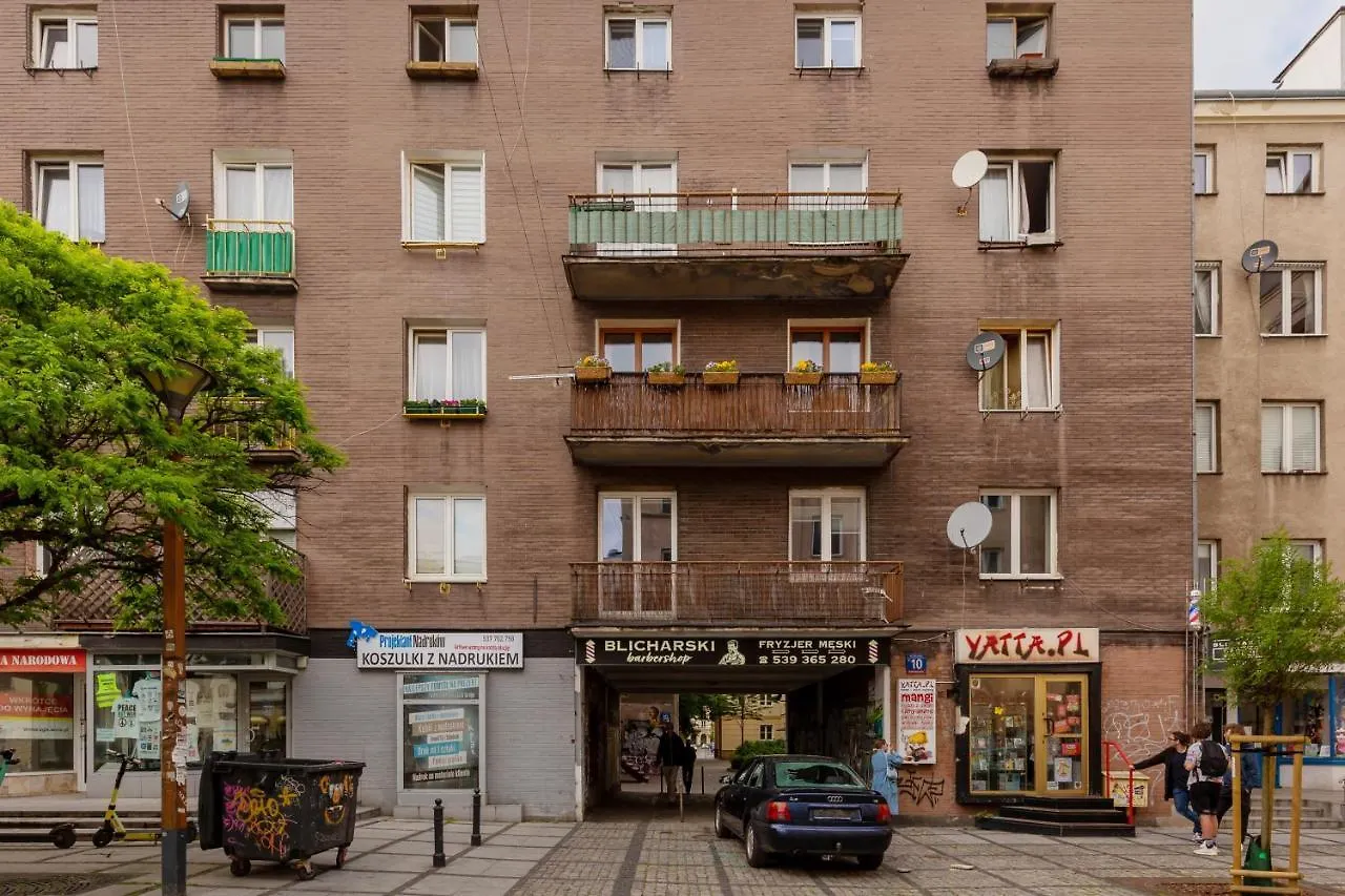 Chmielna Apartments Warsaw Center By Noclegi Renters 0*,  Polonya